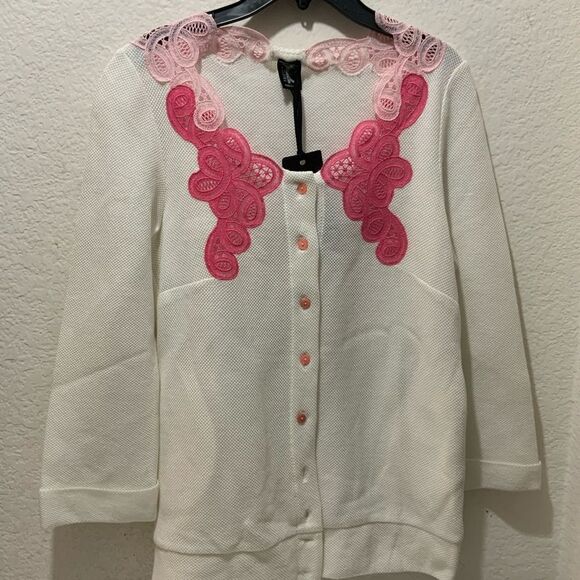 NEW ITALY TRICOT CHIC NEW  EMBROIDERED FRONT WHITE PINK SWEATER 10   COTTON 100% - Picture 2 of 10